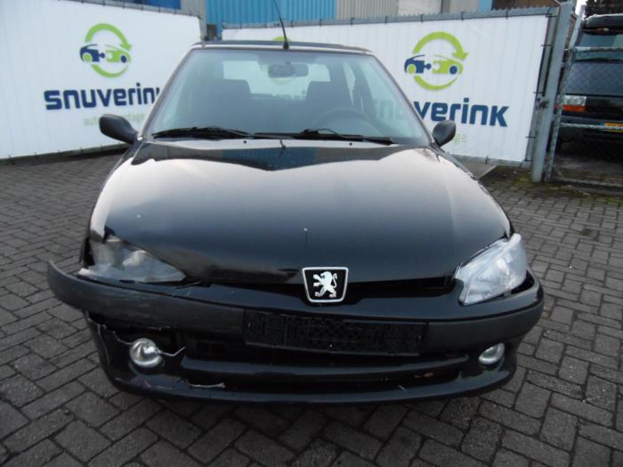 Peugeot 106 II 1.1 XN,XR,XT,Accent Sloopvoertuig (2000, Zwart)