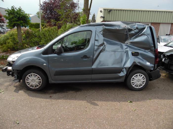 Peugeot Partner 1.6 HDI 75 Phase 1 Sloopvoertuig (2012, Grijs)