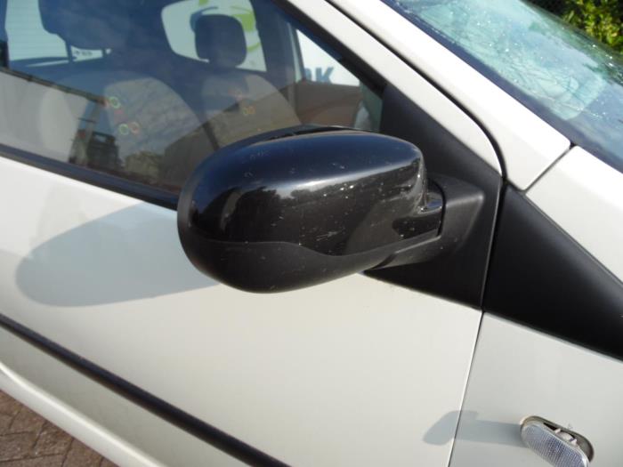 Renault Twingo II 1.5 dCi 90 FAP Sloopvoertuig (2011, Geel)