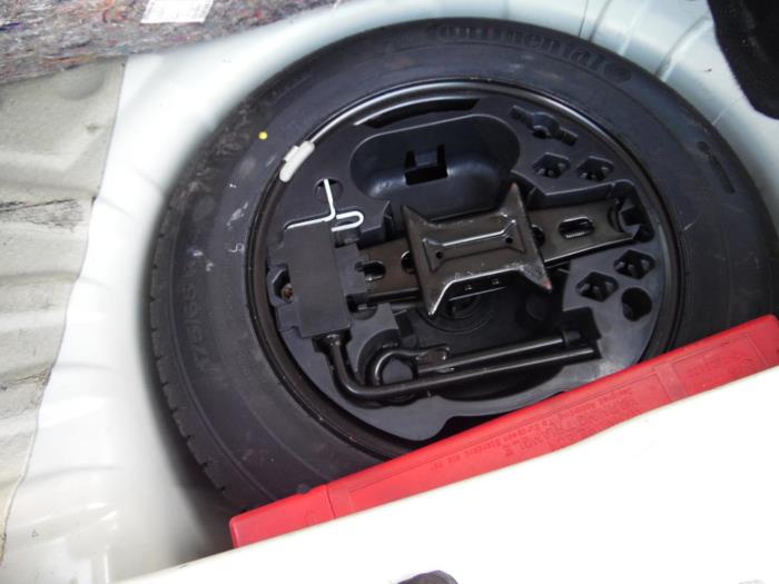 Renault Twingo II 1.5 dCi 90 FAP Sloopvoertuig (2011, Geel)