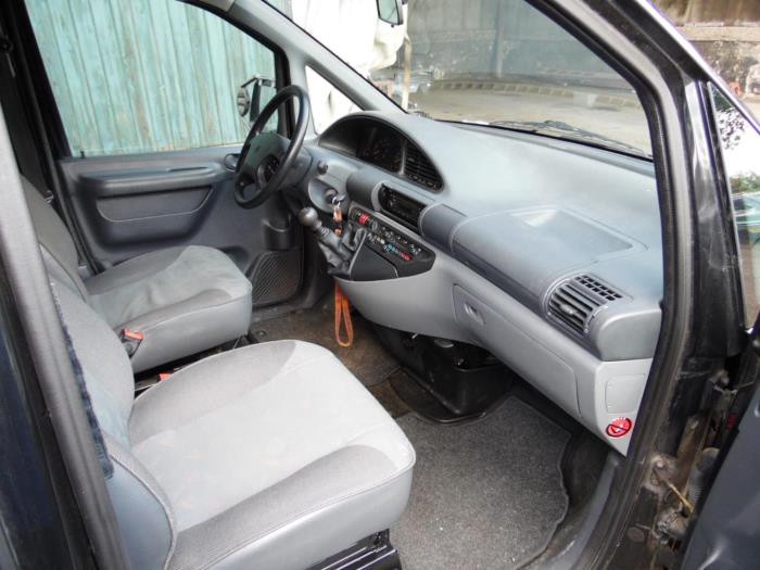 Citroen Jumpy 2.0 HDi 110 Sloopvoertuig (2003, Zwart)