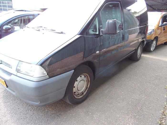 Citroen Jumpy 2.0 HDi 110 Sloopvoertuig (2003, Zwart)