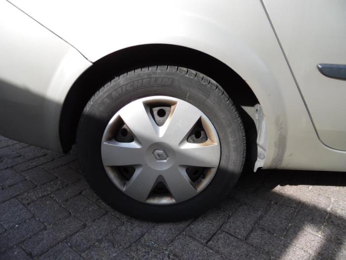 Renault Scénic II 1.5 dCi 105 Sloopvoertuig (2005, Bruin)