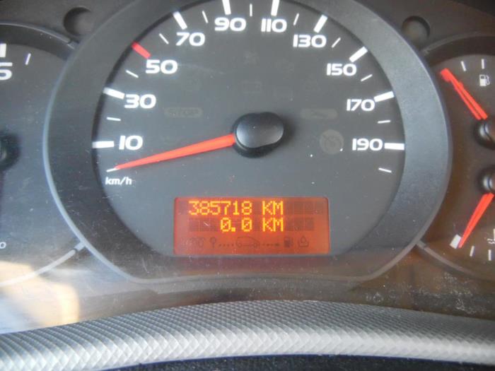 Renault Master III 2.3 dCi 145 16V FWD Sloopvoertuig (2012, Geel)