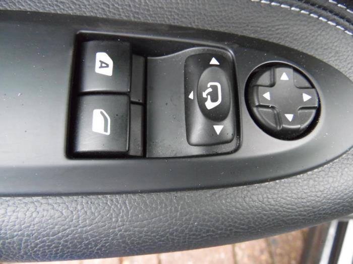 Citroen DS3 1.6 e-HDi Sloopvoertuig (2011, Zwart)