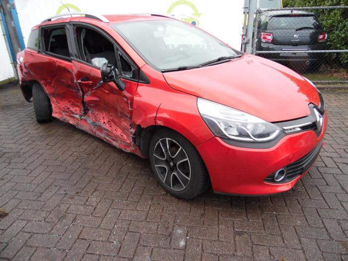 Renault Clio IV Estate/Grandtour 0.9 Energy TCE 90 12V Sloopvoertuig (2013, Rood)