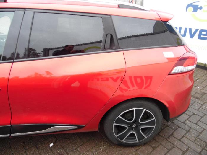 Renault Clio IV Estate/Grandtour 0.9 Energy TCE 90 12V Sloopvoertuig (2013, Rood)