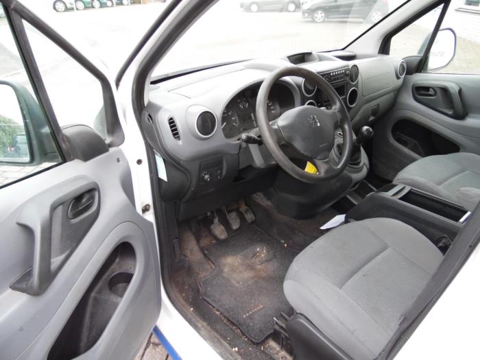 Peugeot Partner 1.6 HDI 90 16V Sloopvoertuig (2010, Wit)