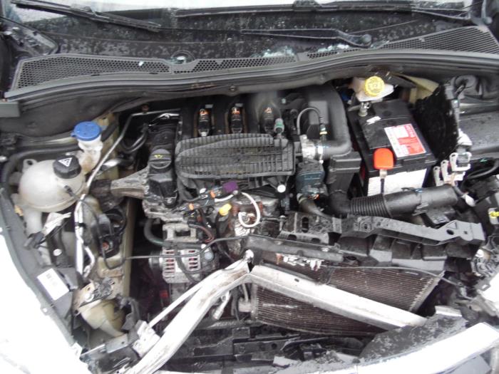Peugeot 208 I 1.2 Vti 12V PureTech 82 Sloopvoertuig (2015, Grijs)