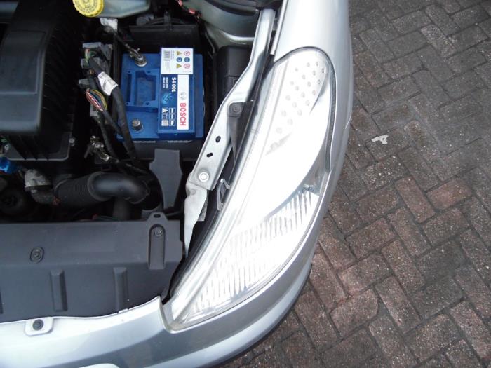 Citroen C3 Pluriel 1.4 Sloopvoertuig (2003, Grijs)