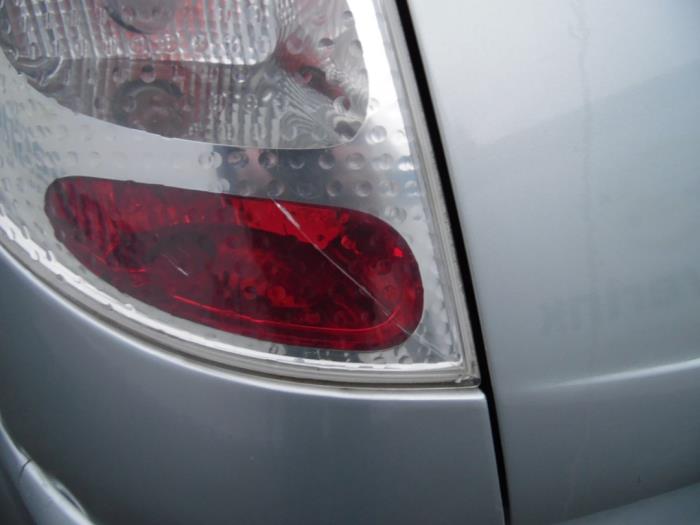 Citroen C3 Pluriel 1.4 Sloopvoertuig (2003, Grijs)