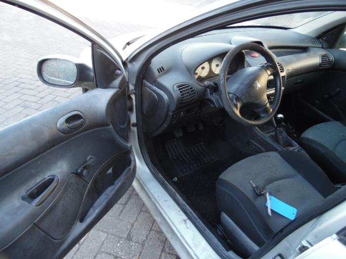 Peugeot 206 SW 1.4 Sloopvoertuig (2003, Grijs)