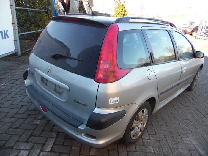 Peugeot 206 SW 1.4 Sloopvoertuig (2003, Grijs)
