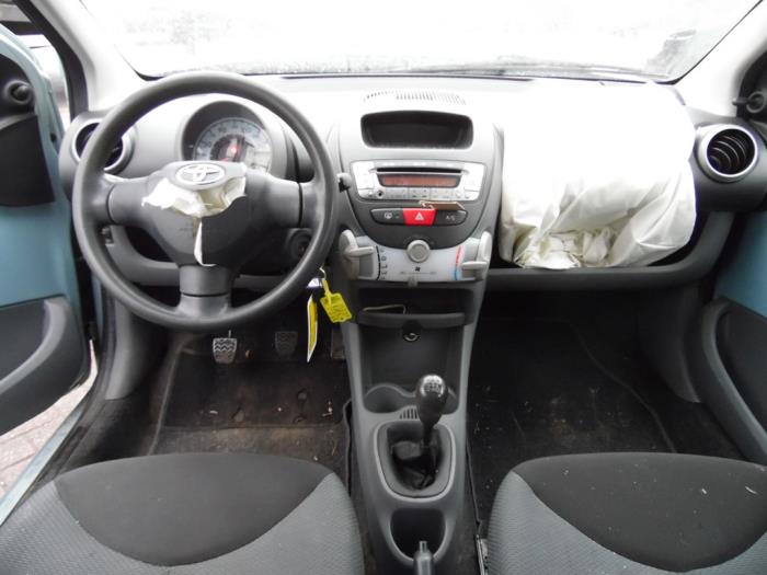Toyota Aygo 1.0 12V VVT-i Sloopvoertuig (2007, Blauw)