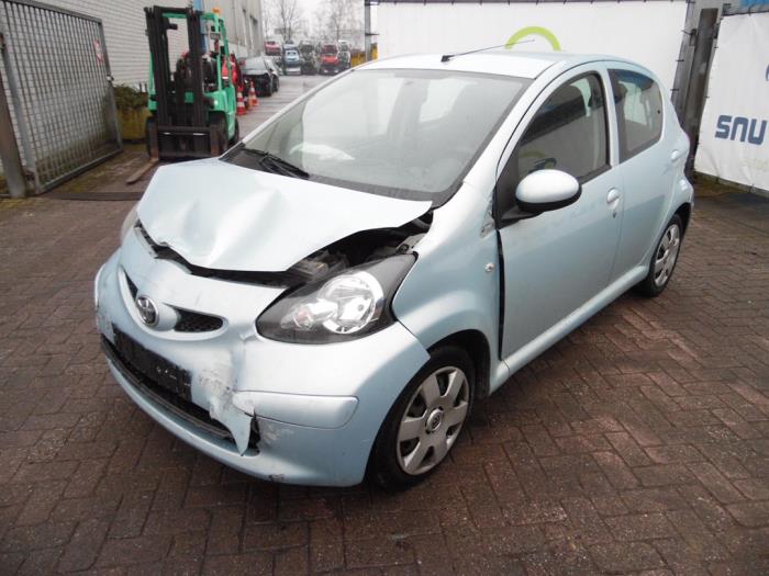 Toyota Aygo 1.0 12V VVT-i Sloopvoertuig (2007, Blauw)