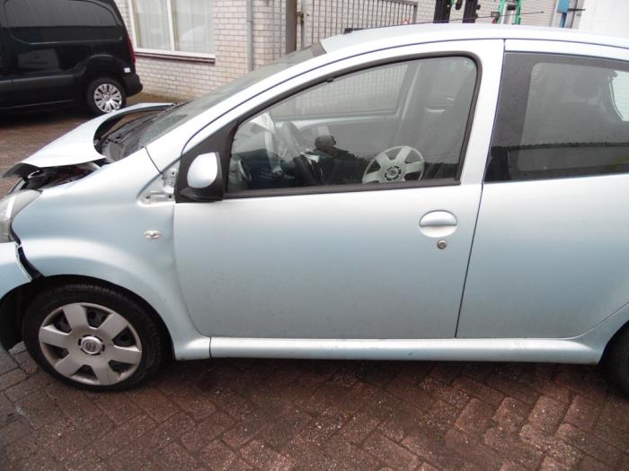 Toyota Aygo 1.0 12V VVT-i Sloopvoertuig (2007, Blauw)