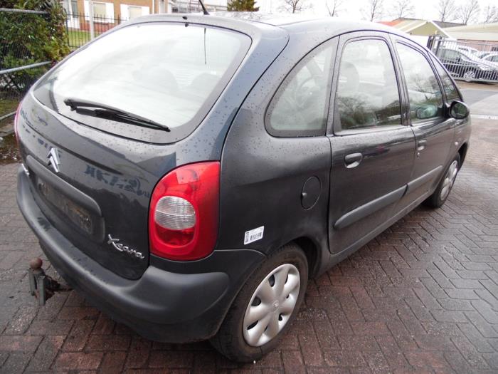 Citroen Xsara Picasso 1.8 16V Sloopvoertuig (2002, Grijs)