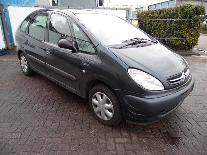 Citroen Xsara Picasso 1.8 16V Sloopvoertuig (2002, Grijs)