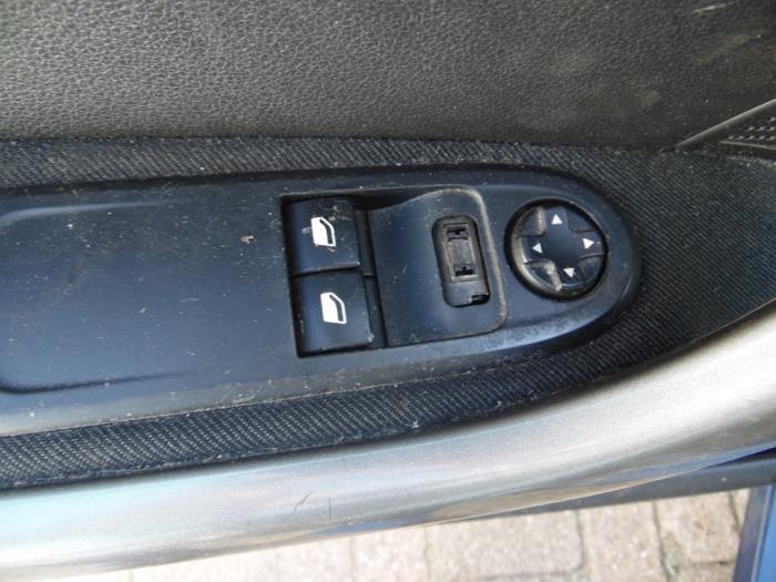 Peugeot 308 1.4 VTI 16V Sloopvoertuig (2008, Blauw)