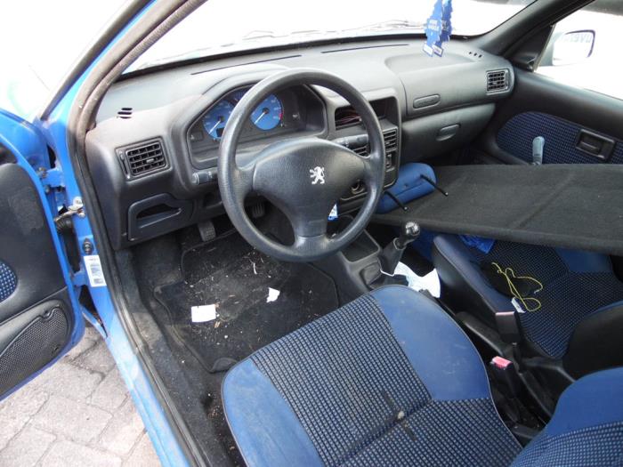 Peugeot 106 II 1.1 XN,XR,XT,Accent Sloopvoertuig (2001, Blauw)
