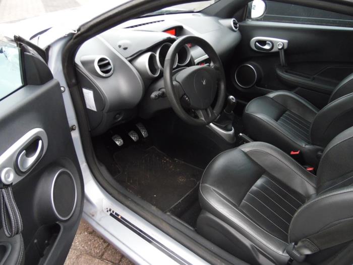 Renault Wind 1.2 16V GT TCE eco2 Sloopvoertuig (2011, Grijs)