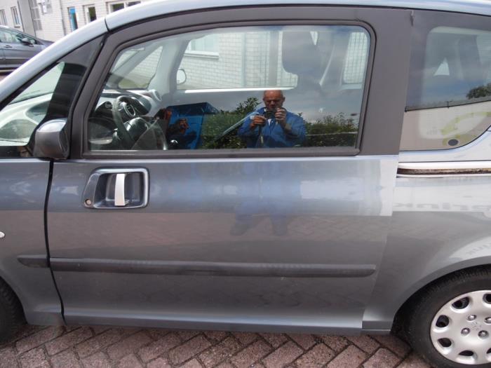 Peugeot 1007 1.4 Sloopvoertuig (2006, Grijs)