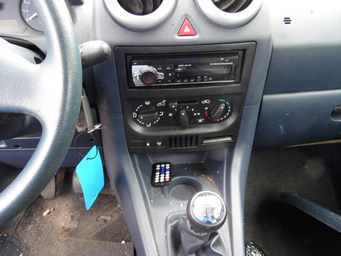 Peugeot 1007 1.4 Sloopvoertuig (2006, Grijs)