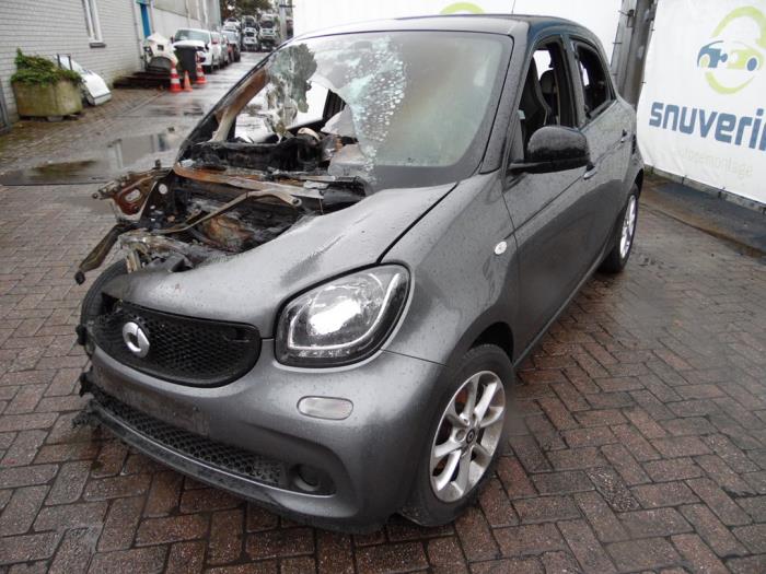 Smart Forfour 1.0 12V Sloopvoertuig (2015, Grijs)