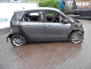 Smart Forfour 1.0 12V Sloopvoertuig (2015, Grijs)