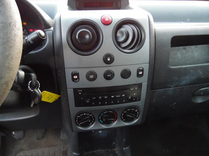 Peugeot Partner 1.6 HDI 75 Sloopvoertuig (2007, Wit)