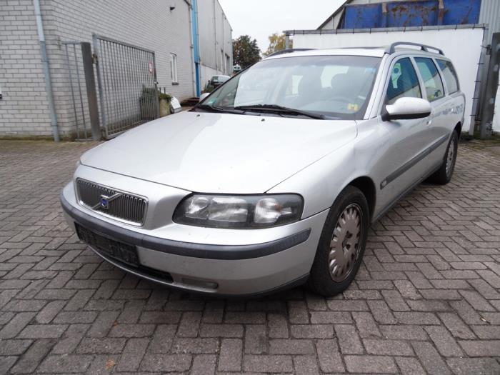 Volvo V70 2.4 20V 170 Sloopvoertuig (2001, Grijs)