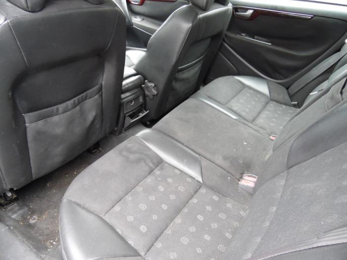 Volvo V70 2.4 20V 170 Sloopvoertuig (2001, Grijs)