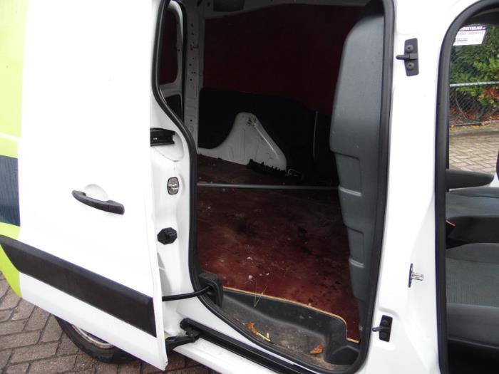 Peugeot Partner 1.6 HDI 75 16V Sloopvoertuig (2011, Wit)