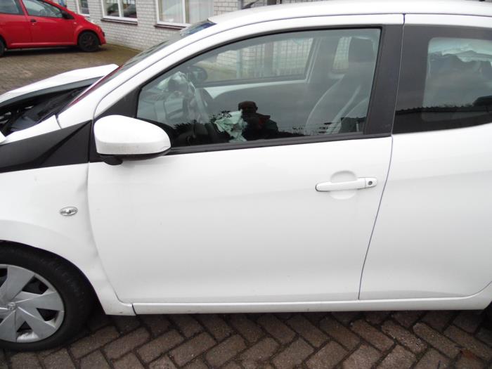Toyota Aygo 1.0 12V VVT-i Sloopvoertuig (2014, Wit)