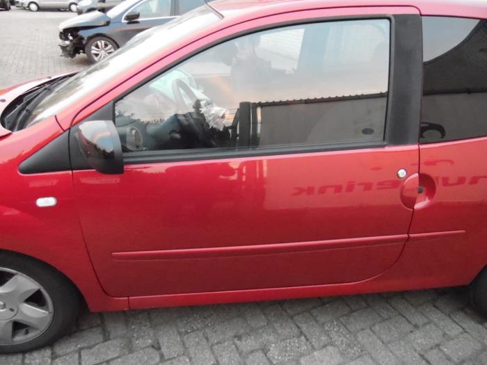 Renault Twingo II 1.2 16V Sloopvoertuig (2010, Rood)