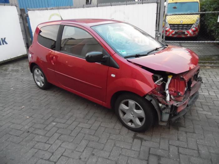 Renault Twingo II 1.2 16V Sloopvoertuig (2010, Rood)