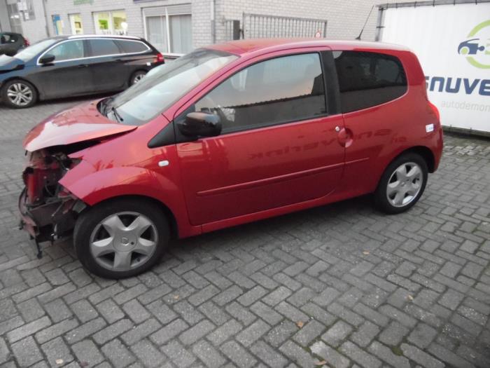 Renault Twingo II 1.2 16V Sloopvoertuig (2010, Rood)
