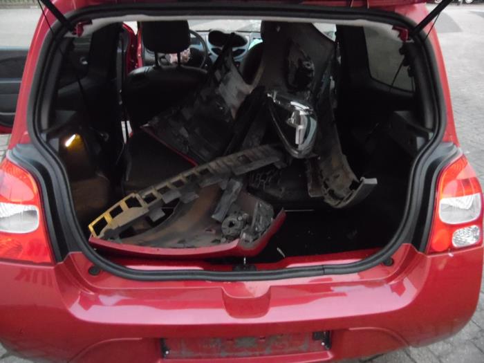 Renault Twingo II 1.2 16V Sloopvoertuig (2010, Rood)