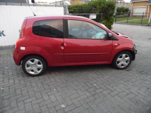 Renault Twingo II 1.2 16V Sloopvoertuig (2010, Rood)