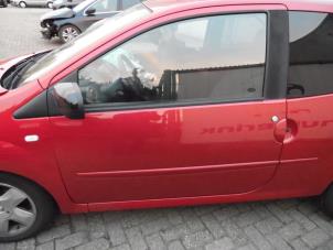 Renault Twingo II 1.2 16V Sloopvoertuig (2010, Rood)