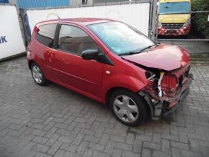 Renault Twingo II 1.2 16V Sloopvoertuig (2010, Rood)