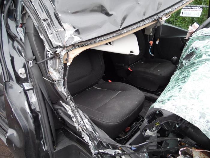 Opel Vivaro 1.6 CDTI BiTurbo 140 Sloopvoertuig (2015, Zwart)