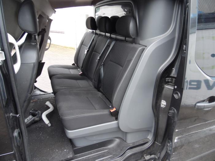 Opel Vivaro 1.6 CDTI BiTurbo 140 Sloopvoertuig (2015, Zwart)