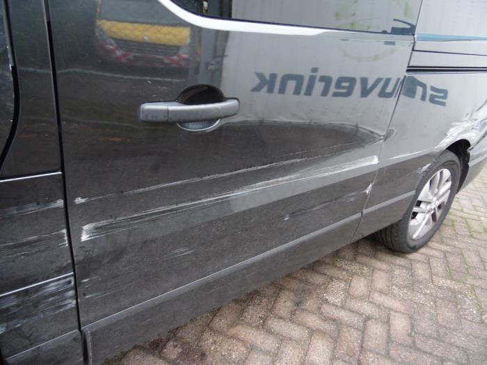 Opel Vivaro 1.6 CDTI BiTurbo 140 Sloopvoertuig (2015, Zwart)