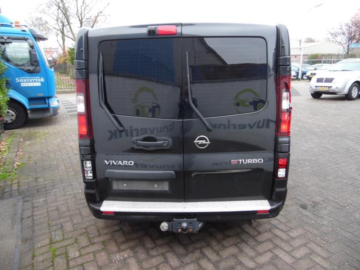 Opel Vivaro 1.6 CDTI BiTurbo 140 Sloopvoertuig (2015, Zwart)