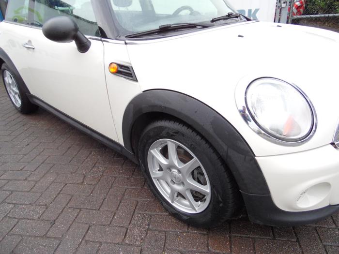 Mini Mini 1.6 16V One Sloopvoertuig (2012, Wit)
