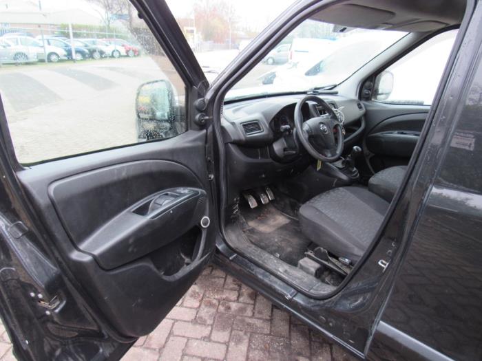 Opel Combo 1.3 CDTI 16V ecoFlex Sloopvoertuig (2012, Zwart)