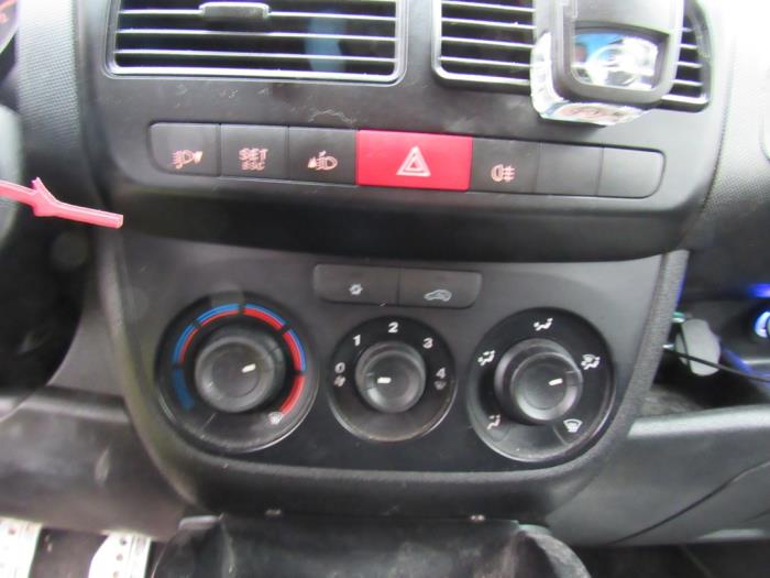 Opel Combo 1.3 CDTI 16V ecoFlex Sloopvoertuig (2012, Zwart)