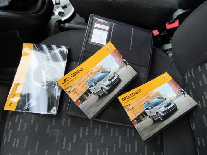 Opel Combo 1.3 CDTI 16V ecoFlex Sloopvoertuig (2012, Zwart)