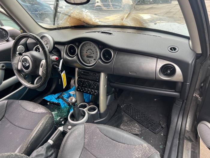 Mini Mini Cooper S 1.6 16V Sloopvoertuig (2002, Grijs)